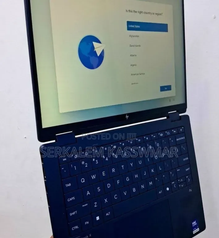 New Laptop HP OmniBook Ultra Flip 14" 16GB Intel Core Ultra 7 SSD 1T
