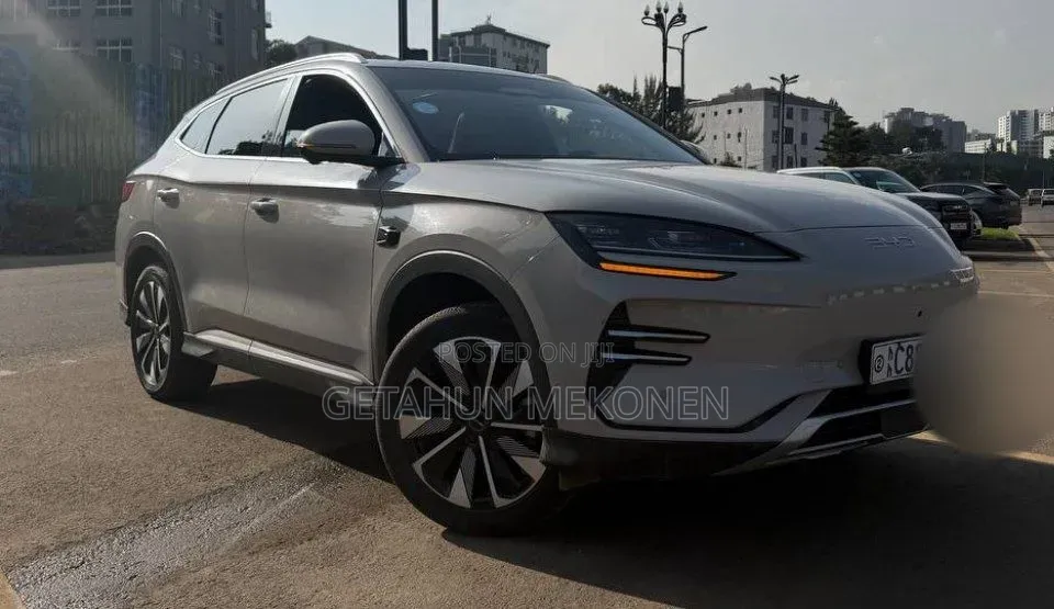 BYD Song Plus 2025 Silver
