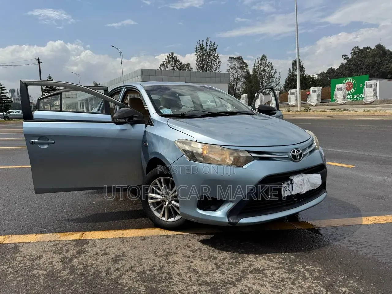 Toyota Yaris 2015