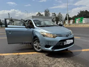 Toyota Yaris 2015