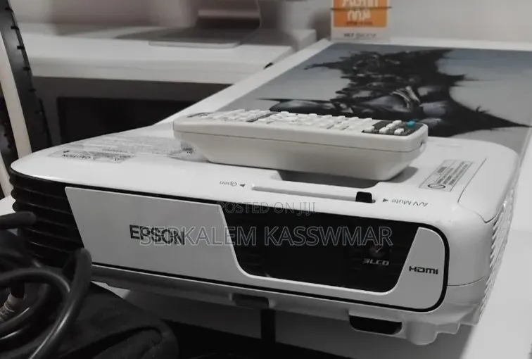 EPSON Projector
Model Name: EB-x31
Hardware Interface: V