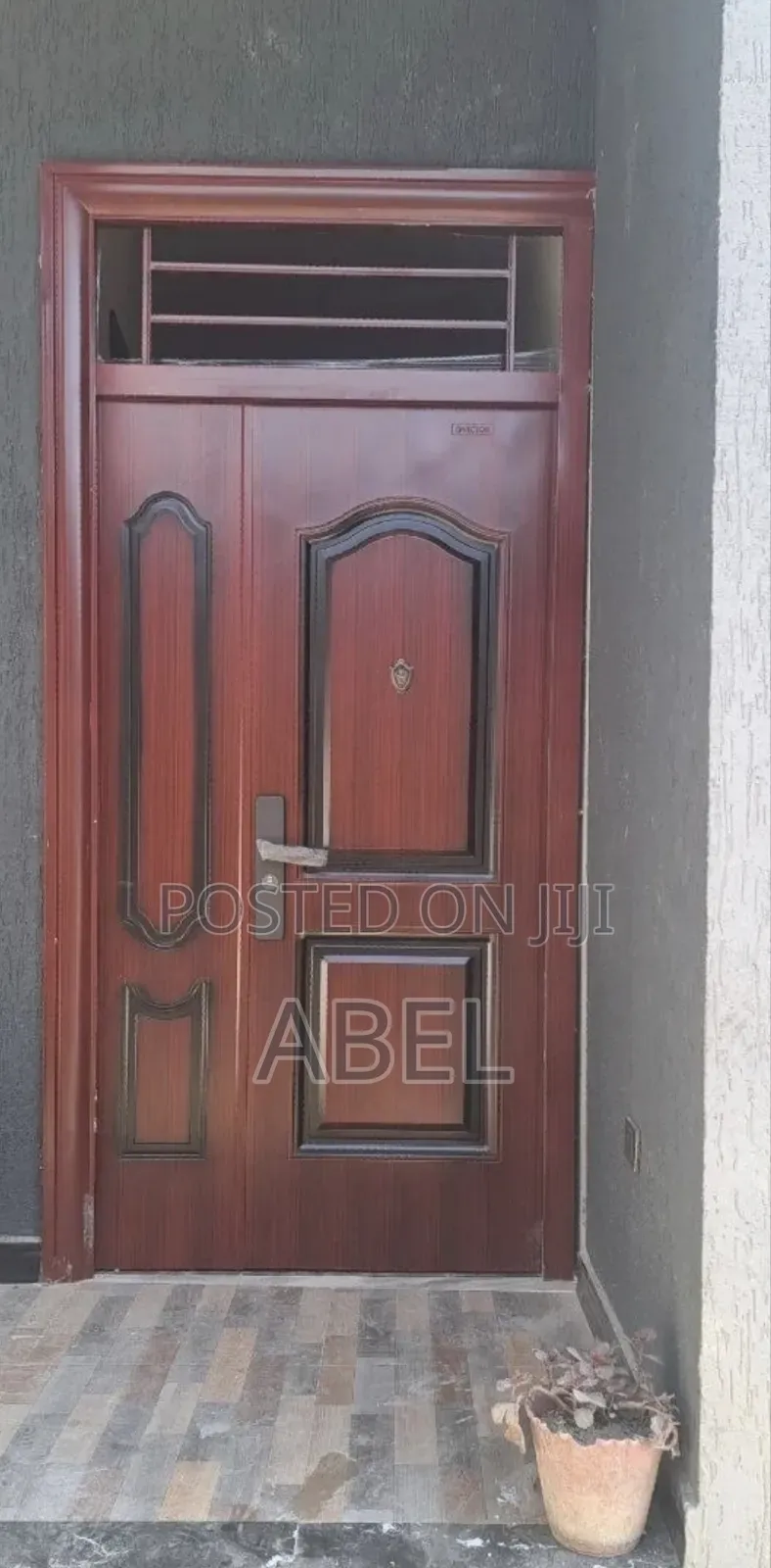 Victor Door | the Perfect Entrance Solution
