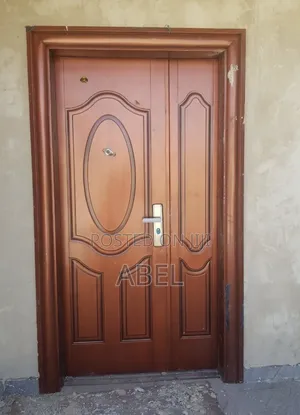 Victor Door | the Perfect Entrance Solution