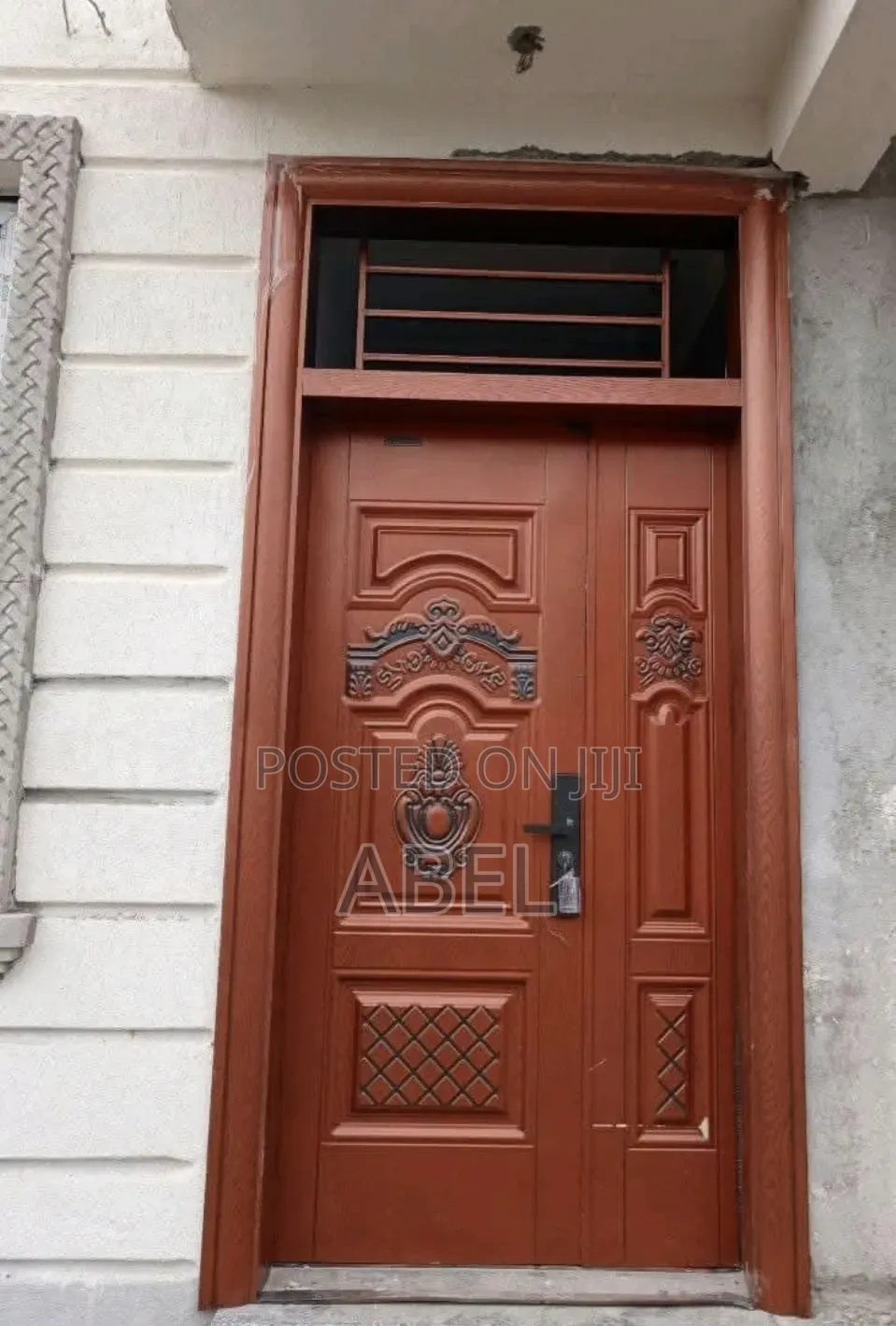 Victor Door | the Perfect Entrance Solution