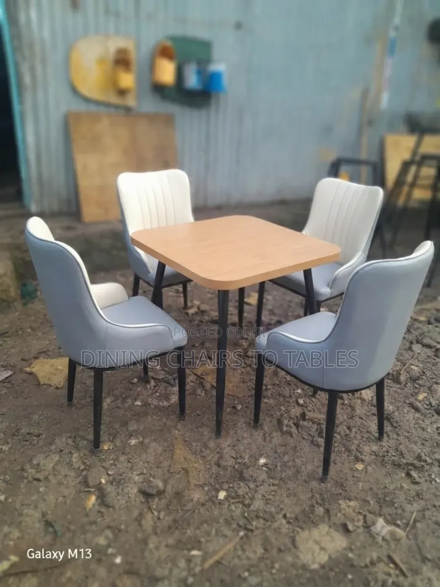 Modern Quality Leather Restaurant Chairs to Tables