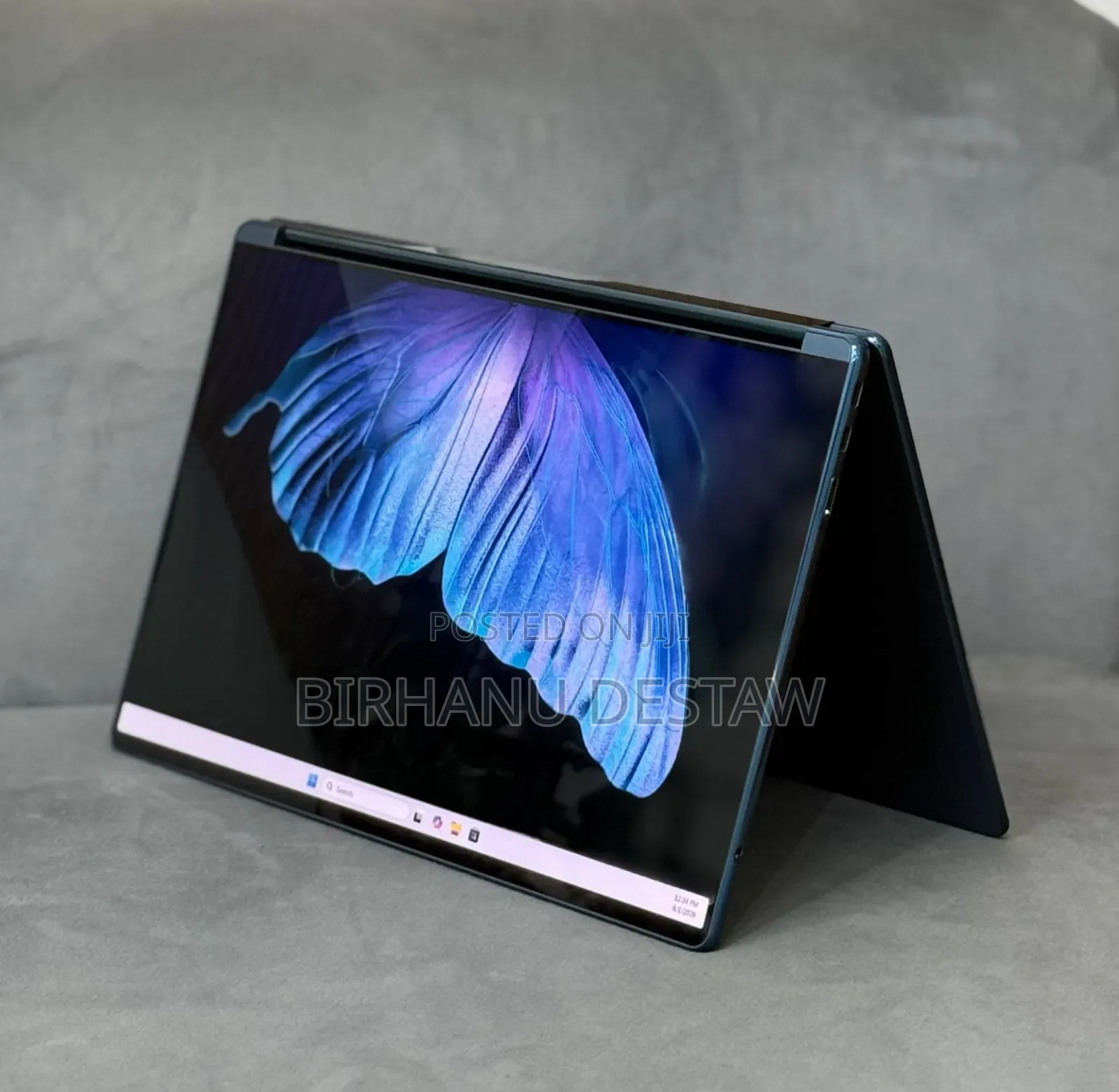 New Laptop Lenovo Yoga Book 9i 16GB Intel Core Ultra 7 SSD 1T