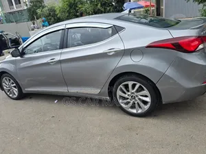 Hyundai Avante 2014 Silver