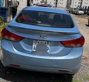 Hyundai Elantra 2013 Blue