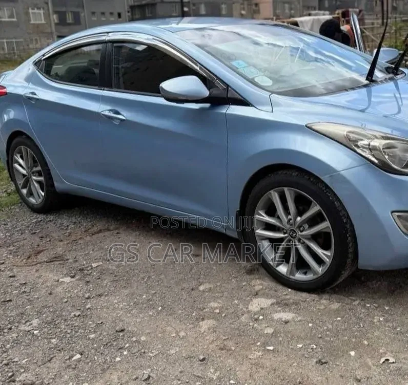 Hyundai Elantra 2013 Blue