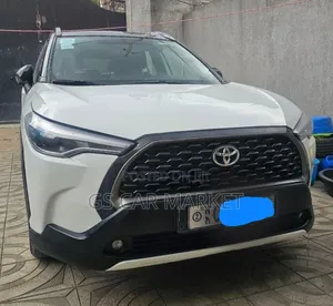 Toyota Corolla Cross 1.8 Hybrid FWD 2022 White