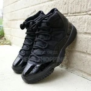 Air Jordan 11
