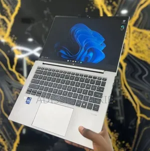 New Laptop HP ZBook Firefly 14 G10 16GB Intel Core i7 SSD 512GB