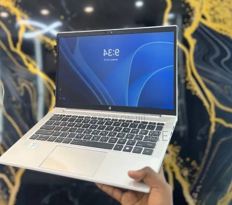New Laptop HP EliteBook 830 G7 16GB Intel Core i5 SSD 512GB