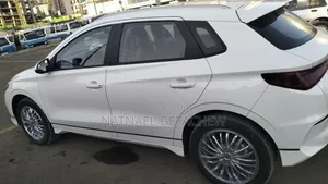 BYD E2 43 kWh 94 hp FWD 2025 White