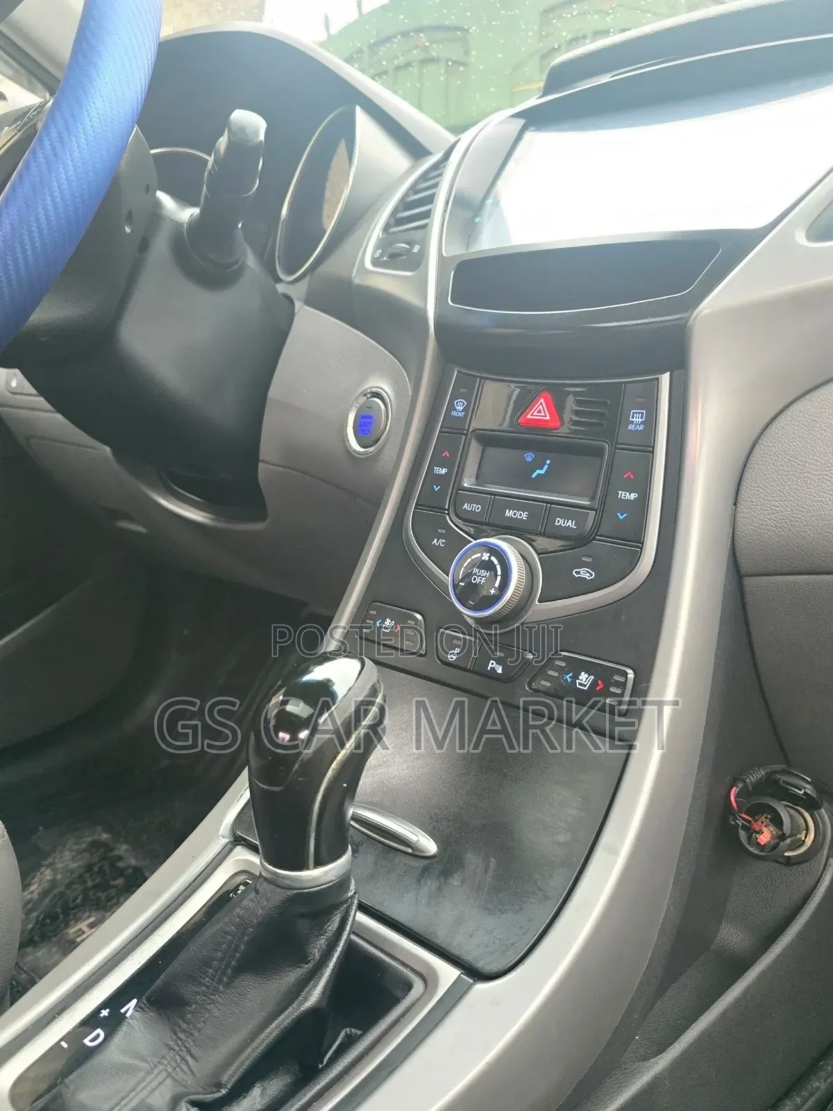 Hyundai Avante 2015 Silver