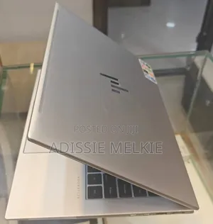 New Laptop HP EliteBook 640 G11 16GB Intel Core Ultra 7 SSD 512GB