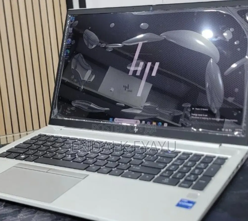 New Laptop HP EliteBook 850 G8 16GB Intel Core i5 SSD 512GB