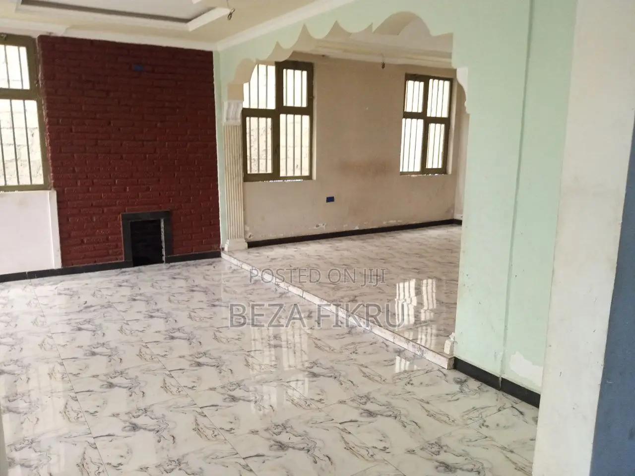 4bdrm House in Akaky Kaliti for sale