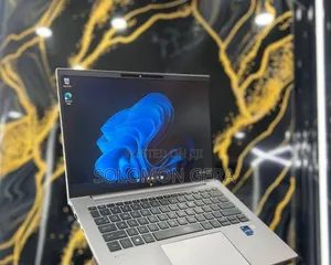 New Laptop HP ZBook Firefly 14 G10 16GB Intel Core i7 SSD 512GB