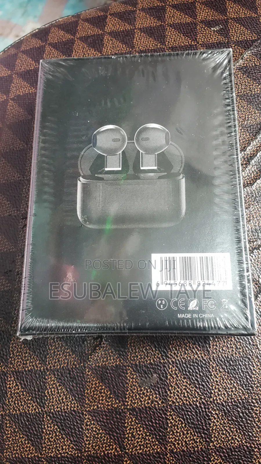 Air Pods Arif Eka