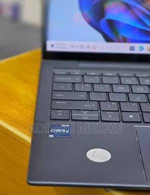 New Laptop HP Dragonfly G3 16GB Intel Core i7 SSD 512GB