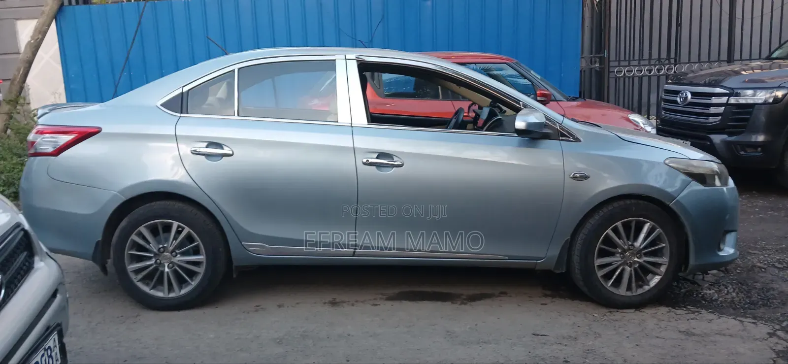 Toyota Yaris 2015 Silver