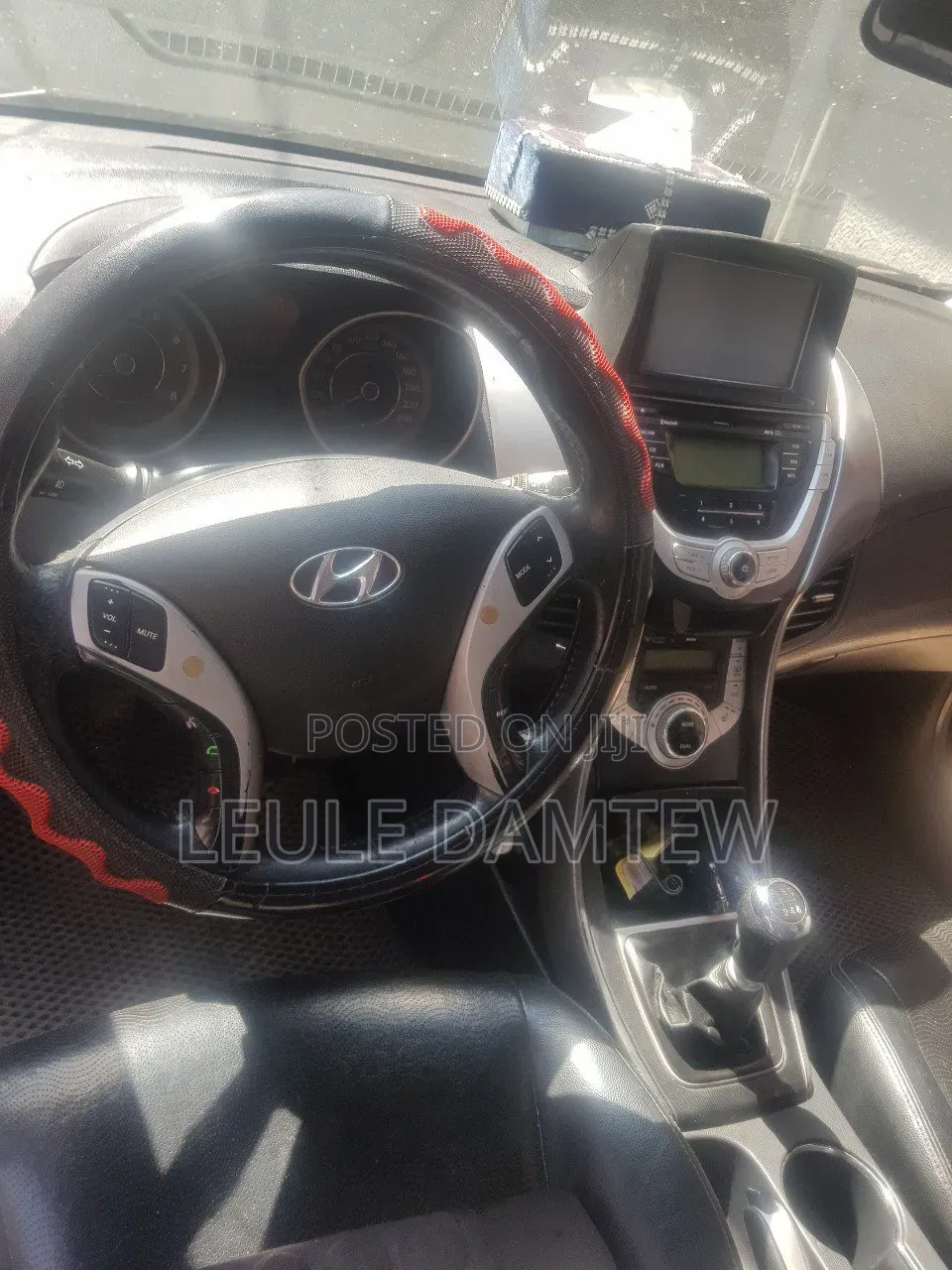 Hyundai Avante 2011 Brown