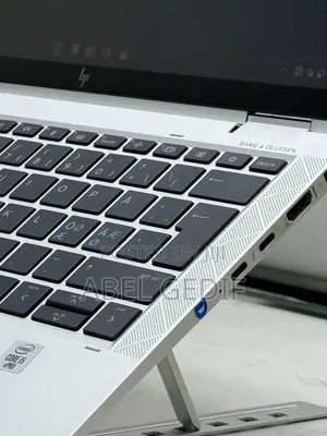 New Laptop HP EliteBook x360 1040 G7 16GB Intel Core i7 SSD 512GB