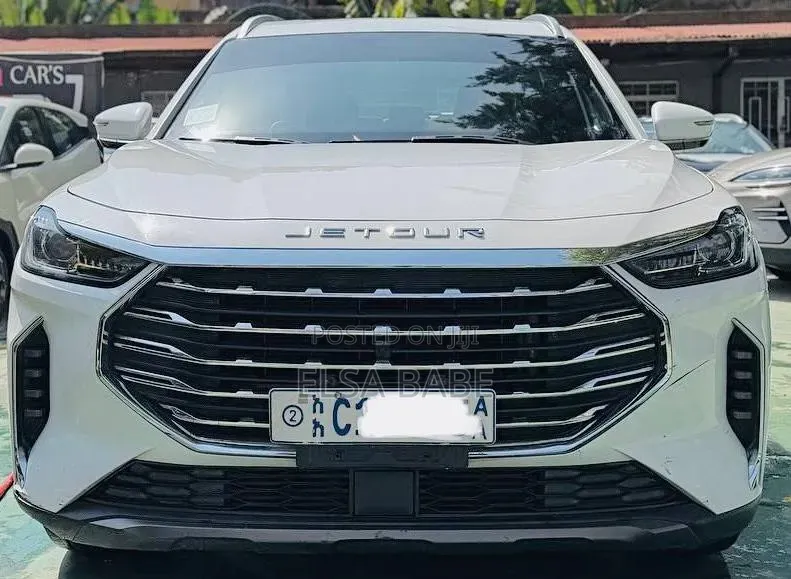 Jetour X70 Plus 2022 White