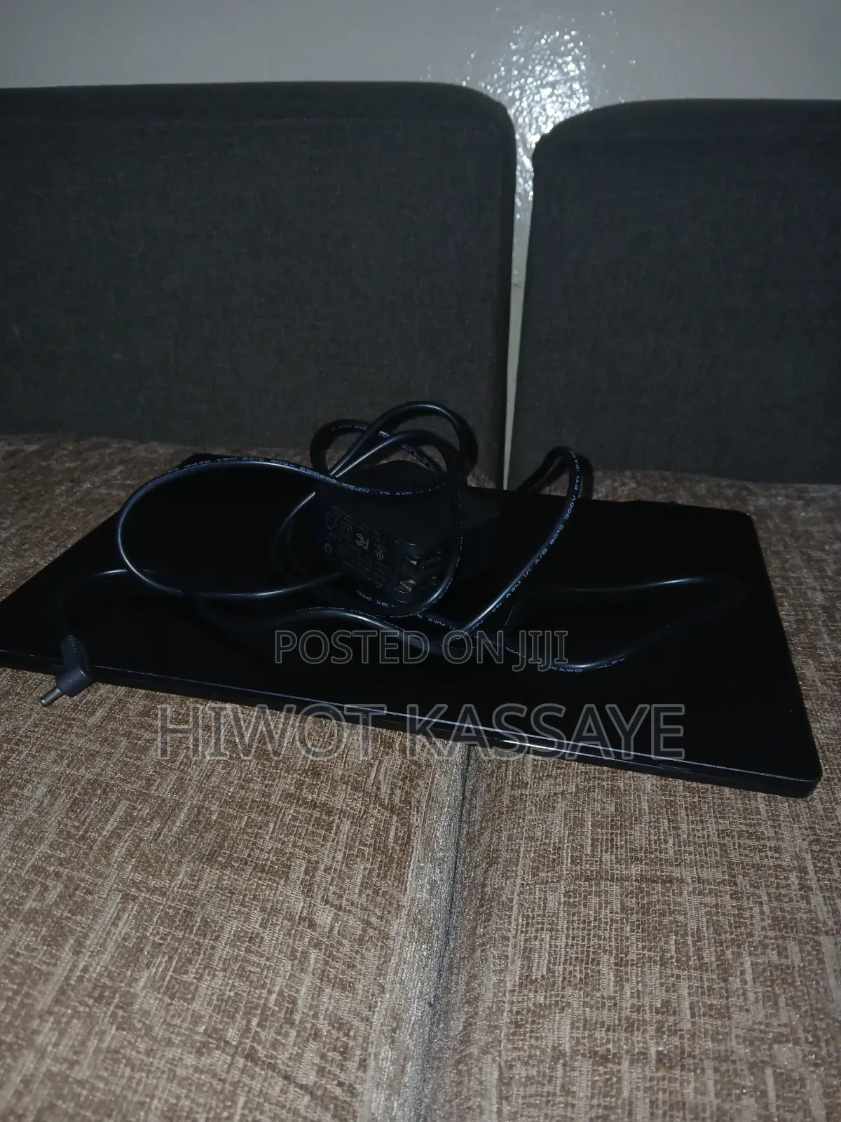 Laptop Gateway GWTC51427 8GB Intel Core i5 SSD 512GB