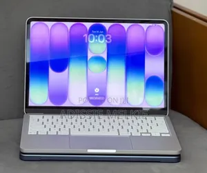 New Laptop Apple MacBook 8GB SSD 256GB