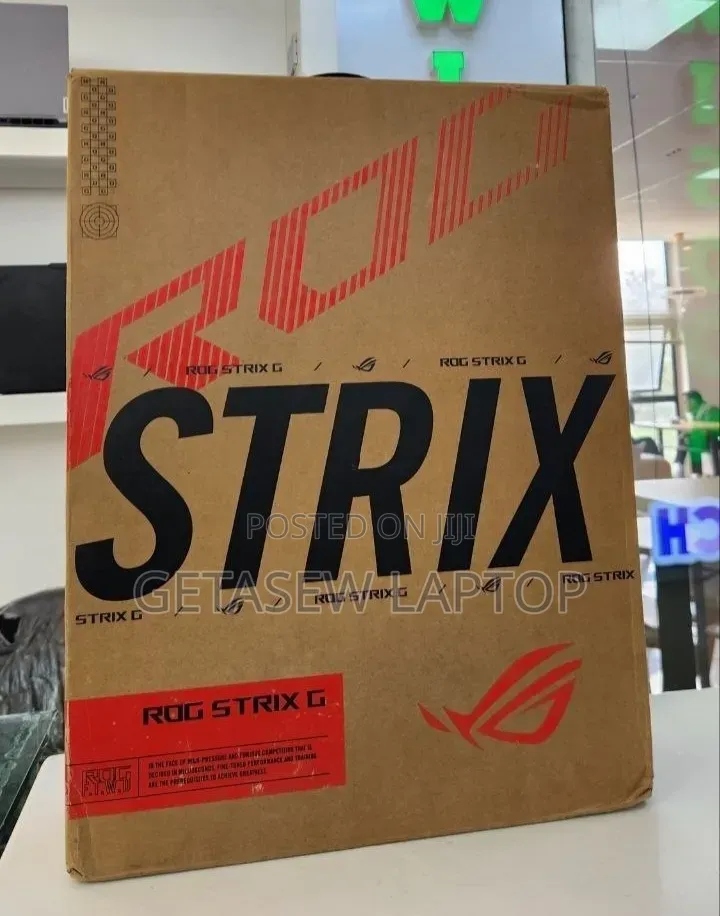 New Laptop Asus ROG Strix G18 32GB Intel Core Ultra 9 SSD 2T
