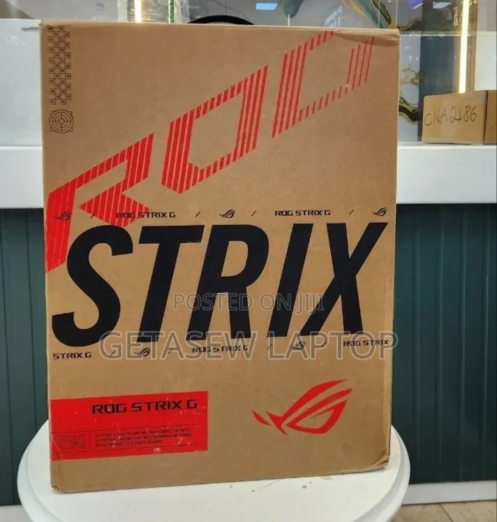 New Laptop Asus ROG Strix G18 32GB Intel Core Ultra 9 SSD 2T