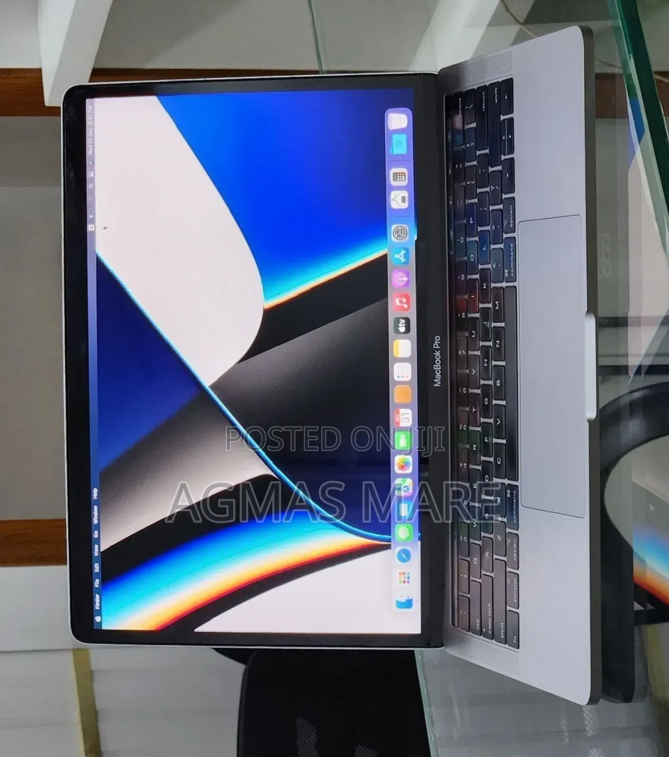 New Laptop Apple MacBook Pro 2019 16GB Intel Core i7 SSD 512GB