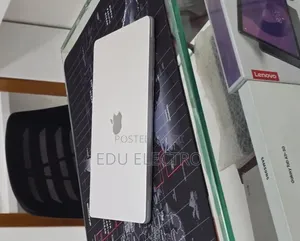 New Laptop Apple MacBook Air 2024 M3 16GB Apple M3 SSD 512GB