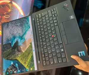 New Laptop Lenovo ThinkPad X1 Carbon 16GB Intel Core i7 SSD 512GB