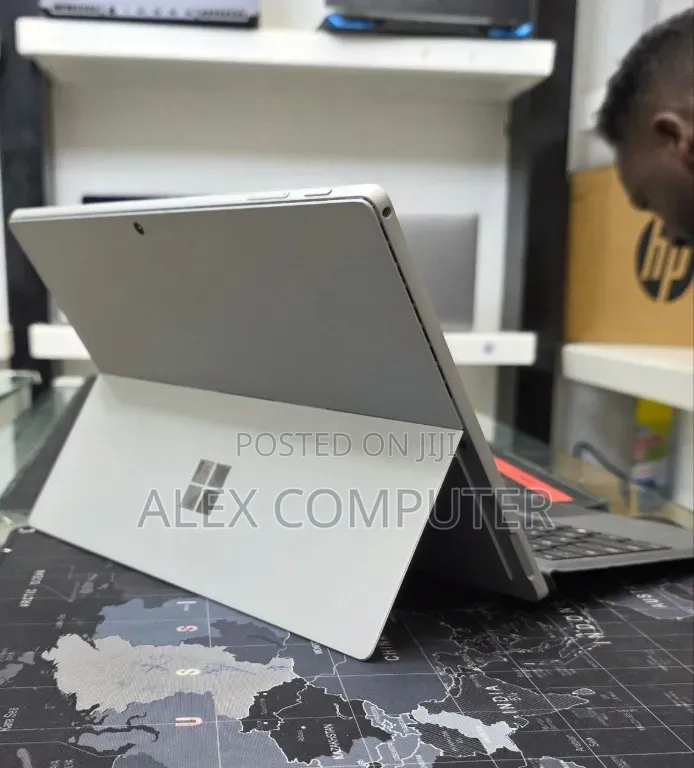 New Laptop Microsoft Surface Pro 7+ 16GB Intel Core i7 SSD 512GB
