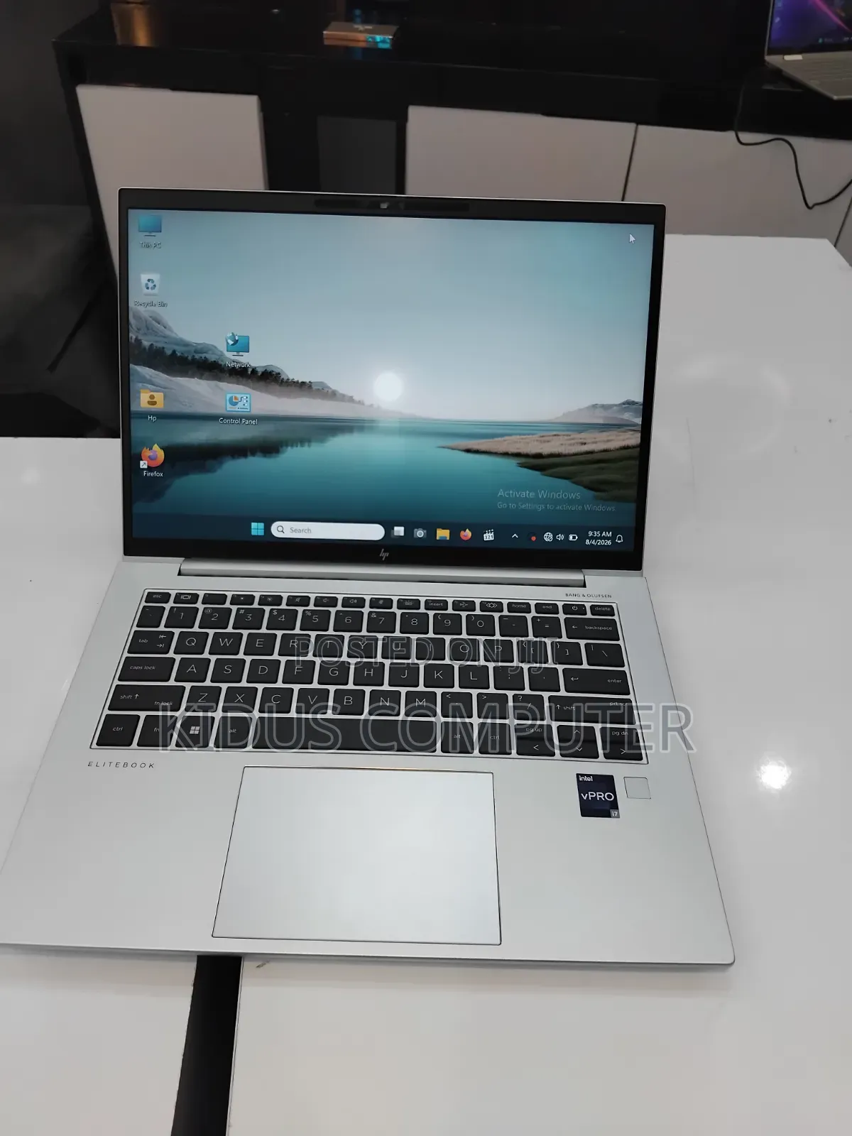New Laptop HP EliteBook 840 G10 16GB Intel Core i7 SSD 512GB