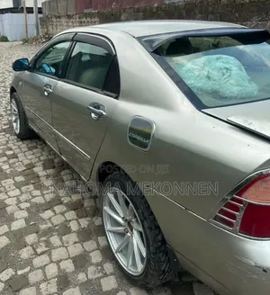 Toyota Corolla 2007 Gold