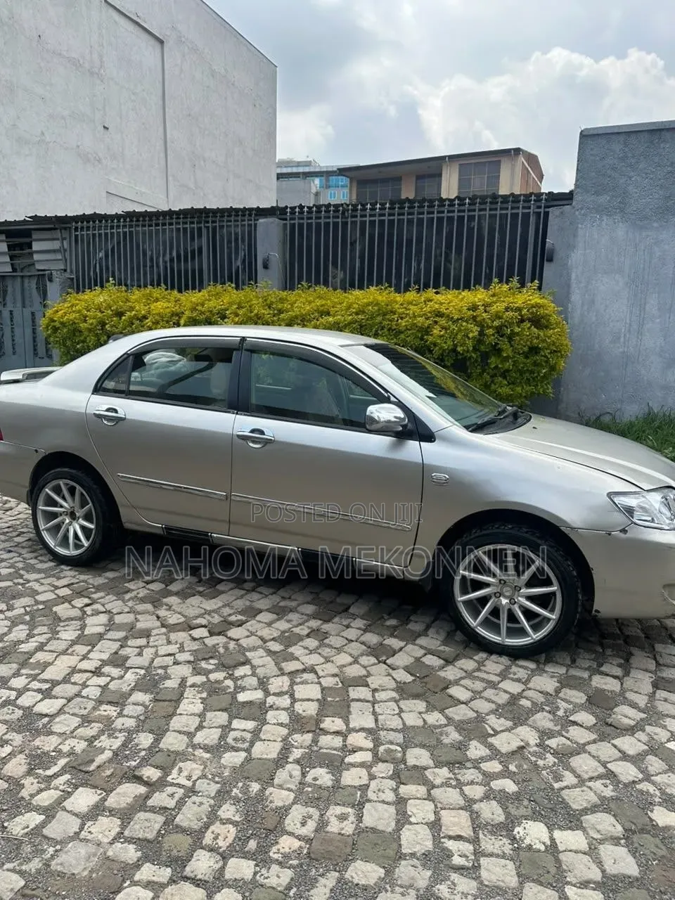 Toyota Corolla 2007 Gold