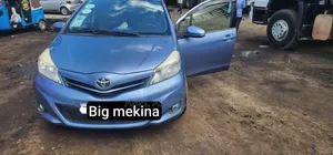 Toyota Yaris 2012 Blue