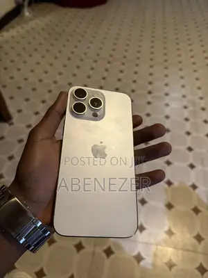 Apple iPhone 15 Pro Max 256 GB White