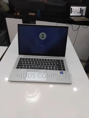 New Laptop HP EliteBook 840 G8 16GB Intel Core i7 SSD 512GB