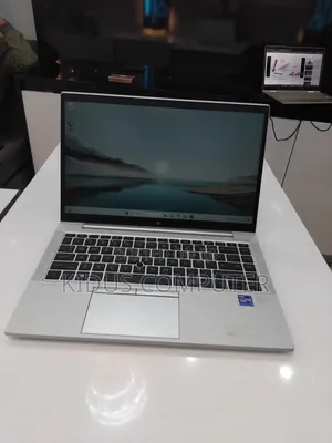 New Laptop HP EliteBook 840 G8 16GB Intel Core i7 SSD 512GB