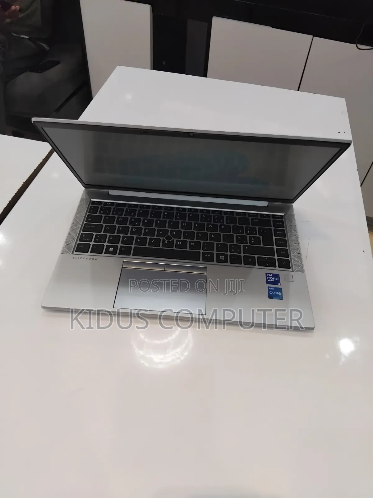 New Laptop HP EliteBook 840 G8 16GB Intel Core i5 SSD 512GB