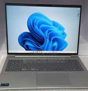 New Laptop HP EliteBook 640 G11 16GB Intel Core Ultra 7 SSD 512GB