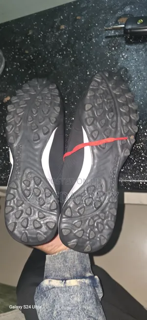 Soccer Shoes Adidas Predator