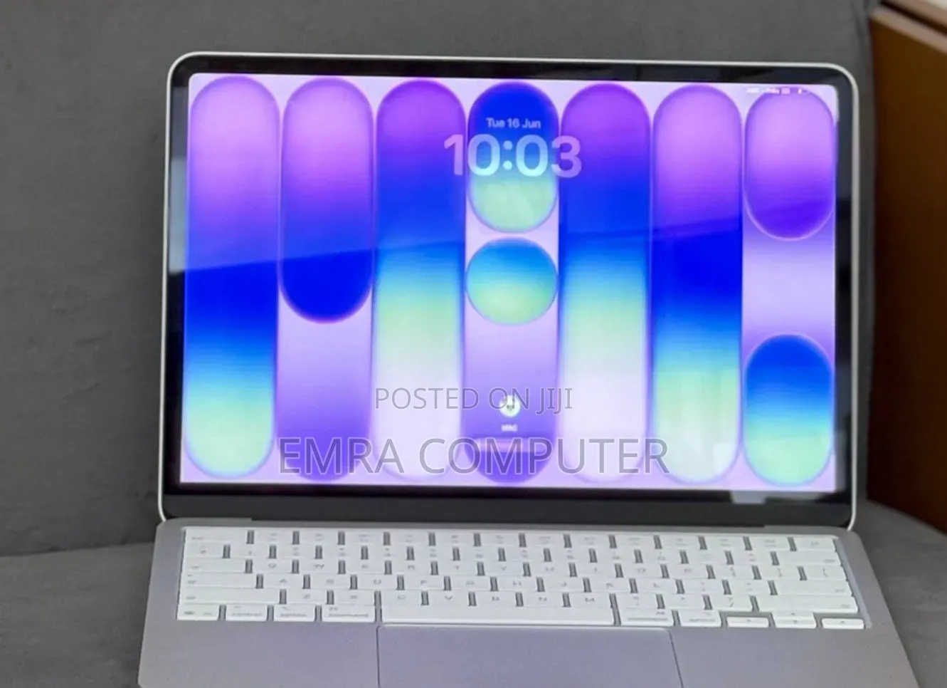 New Laptop Apple 8GB Apple M1 SSD 256GB