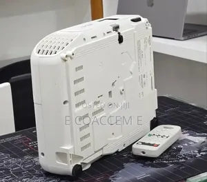 Epson S05 Projector