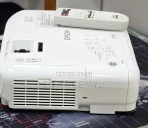 Epson Projector EB-S05